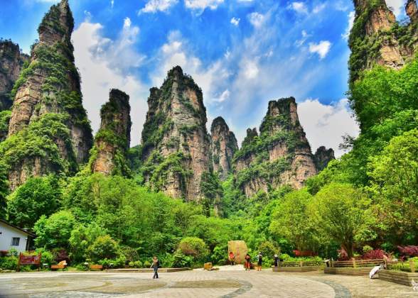 PHƯỢNG HOÀNG CỔ TRẤN - TRƯƠNG GIA GIỚI - ĐÔNG NHÂN 6N5Đ (THÁNG 9,10,11)