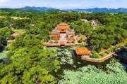 Hai Van Pass and Hue City Tour