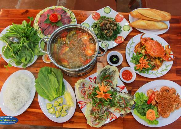 岘港美食-在岘港的一天：不赶行程也能玩得很完整