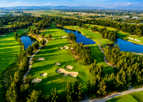 August - October 2026 Promotion Danang Golf Tour 5 Days 3 Rounds with 8 Golfers