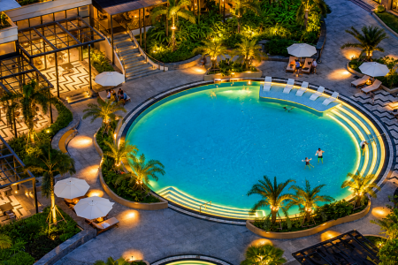 Luxury Leisure 
