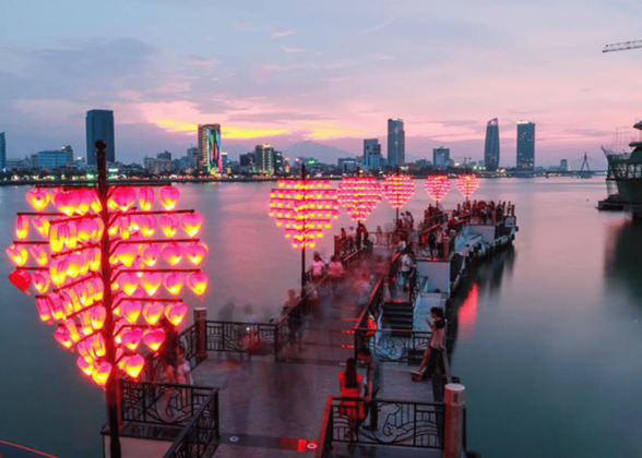 KHÁM PHÁ THIÊN ĐƯỜNG MIỀN TRUNG 4N3Đ